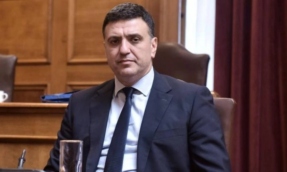 Κικίλιας για φωτιά στο Παγγαίο Όρος: "Καίει ξερα κλαδιά και φύλλα"